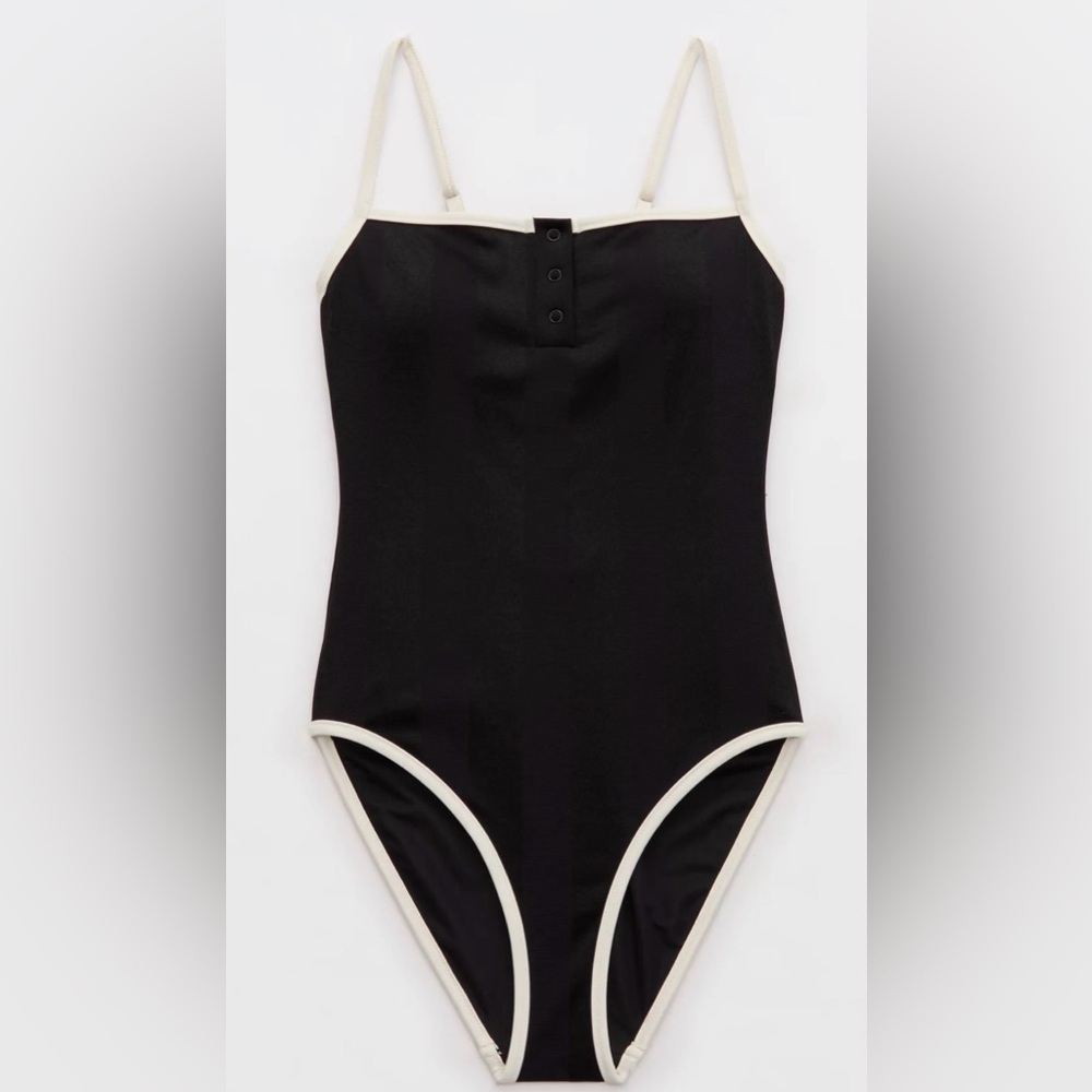 NWT Aerie Black Striped With White Trim Detail One-Piece Swimsuit - Picture 4 of 5